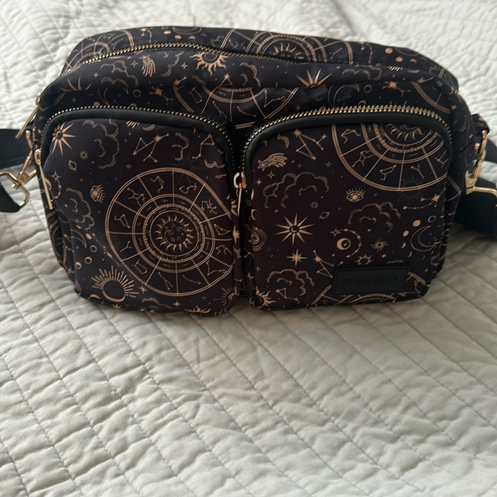Kedzie Crossbody